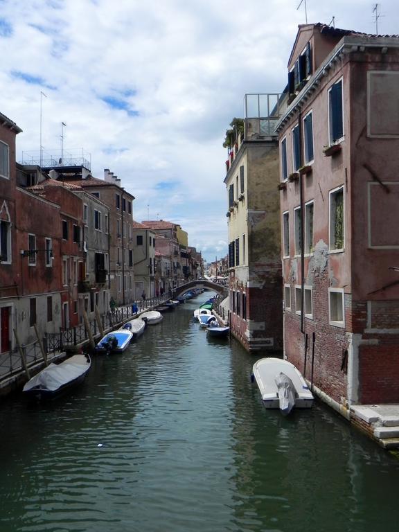 Biennale 252 Apartment Venice Room photo